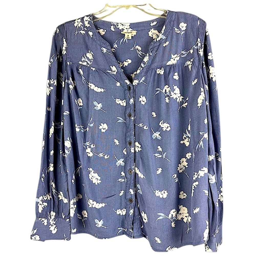 a.n.a. peasant top long sleeves v-neck